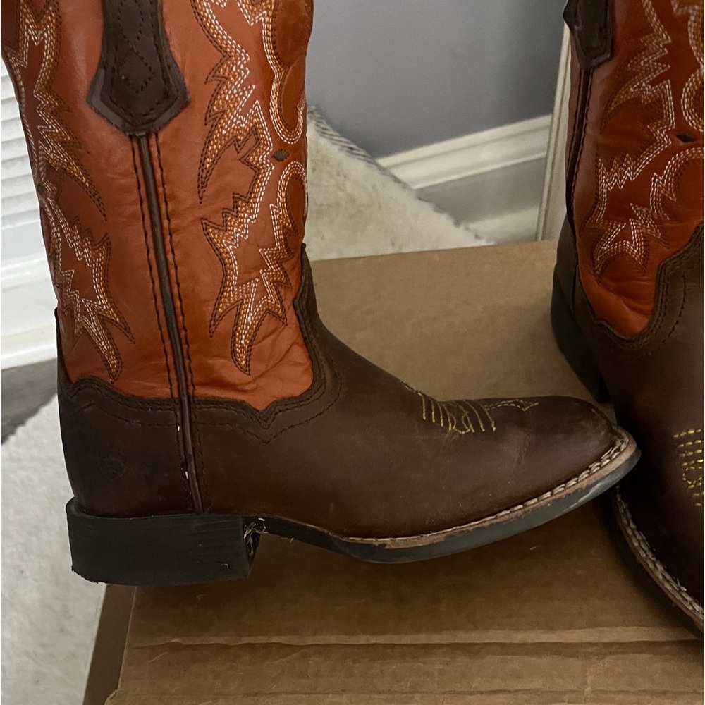 Boy’s Ariat Boots